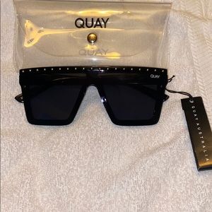Quay Australia Sunglasses Hindsight